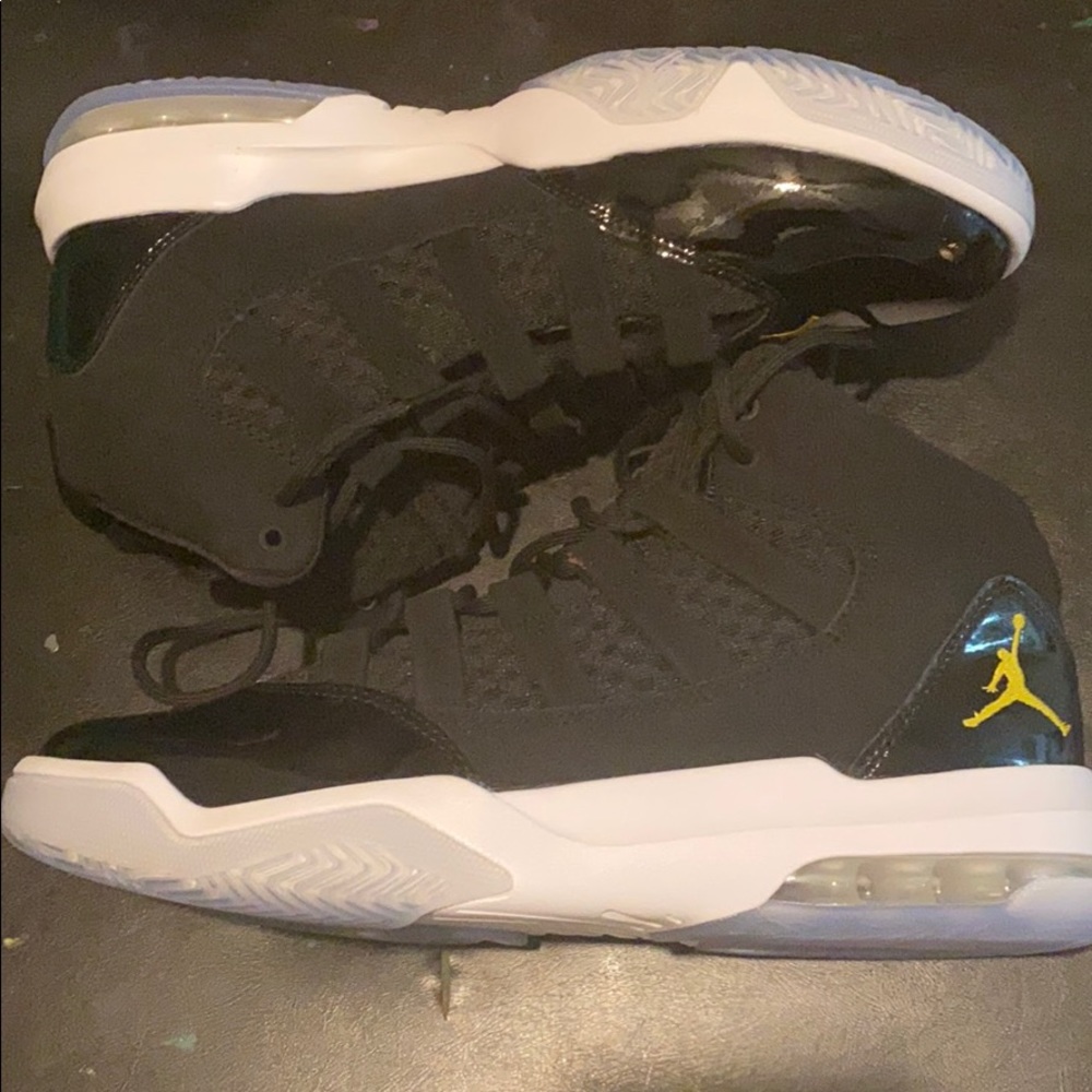 Jordan max aura